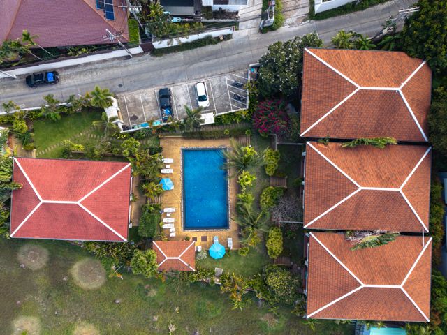 Looking straight down on the pool and villas